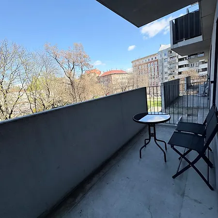 The Grand Martini Apartment - Family & Work Space - 2 Bedrooms, 2 Bathrooms, 2 Parking Places - Twoja Przestrzen Dla Rodzin I Biznesu - Everything You Need For Work And Family Comfort Wroclaw Exterior photo