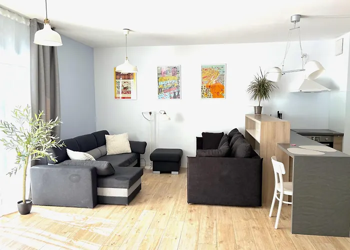 The Grand Martini Apartment - Family & Work Space - 2 Bedrooms, 2 Bathrooms, 2 Parking Places - Twoja Przestrzen Dla Rodzin I Biznesu - Everything You Need For Work And Family Comfort