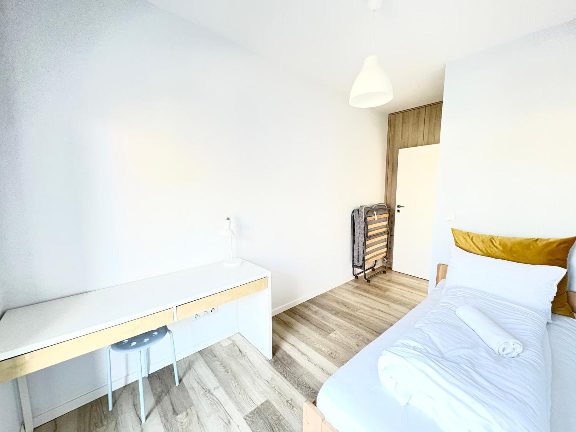 The Grand Martini - Family & Work Space - 2 Bedrooms, 2 Bathrooms, 2 Parking Places - Twoja Przestrzen Dla Rodzin I Biznesu - Everything Need For Work And Family Comfort *