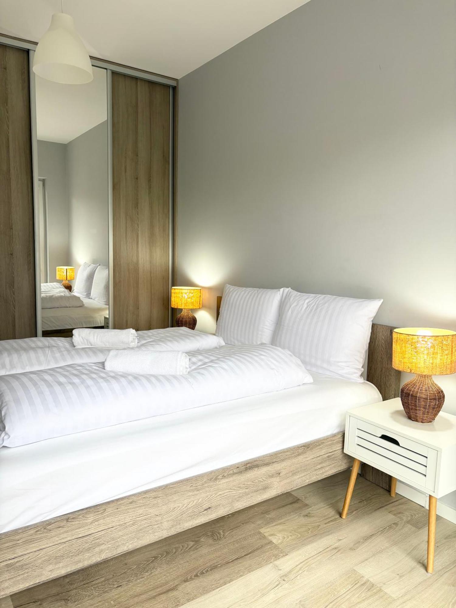 Apartment The Grand Martini - Family & Work Space - 2 Bedrooms, 2 Bathrooms, 2 Parking Places - Twoja Przestrzen Dla Rodzin I Biznesu - Everything Need For Work And Family Comfort *